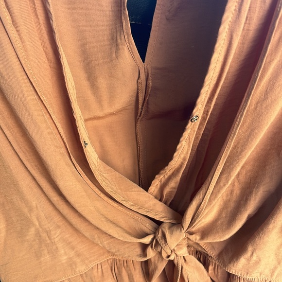 Terracotta flattering romper with ties! (Great hidden use: breastfeeding dress!) - Picture 3 of 3